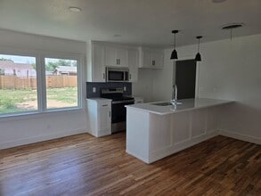 207 N 17th St in Lamesa, TX - Building Photo - Building Photo
