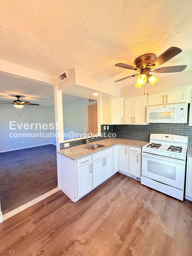 9433 Sylvia St in Taylor, MI - Building Photo - Building Photo