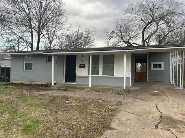 710 E Daugherty Dr in Garland, TX - Building Photo