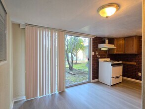 15086 Woodard Rd in San Jose, CA - Building Photo - Building Photo
