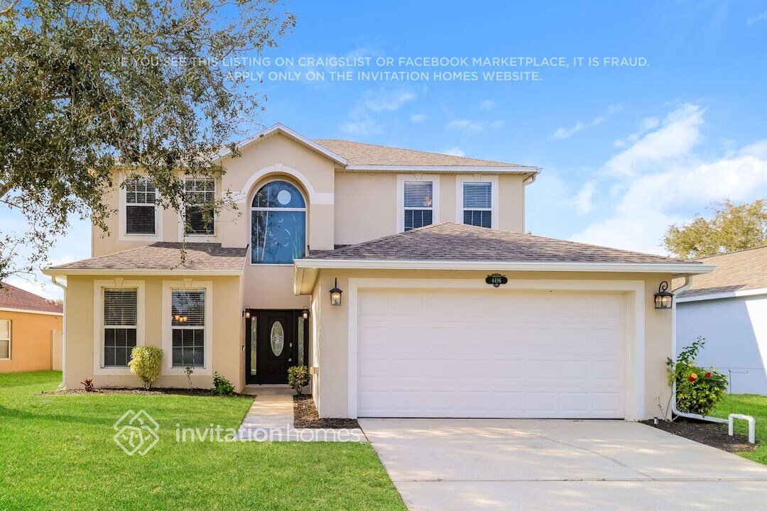 4496 Four Lakes Dr in Melbourne, FL - Building Photo