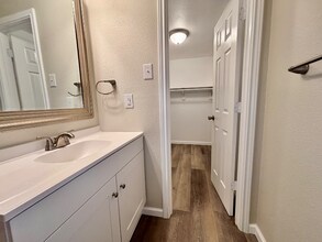 3725 Avenue N in Fort Worth, TX - Foto de edificio - Building Photo