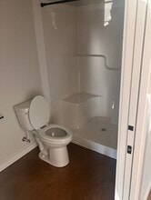 1305 Roberson St, Unit B in Murray, KY - Foto de edificio - Building Photo