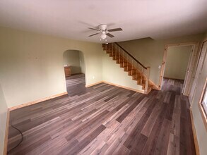 136 High St, Unit 1-5045 in Owenton, KY - Building Photo - Building Photo