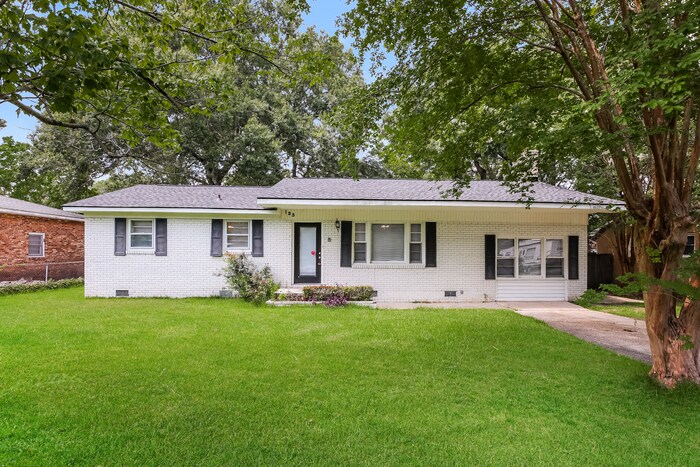 123 Belknap Rd in Goose Creek, SC - Building Photo