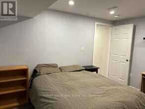 15 Brandwood Square in Ajax, ON - Building Photo - Building Photo