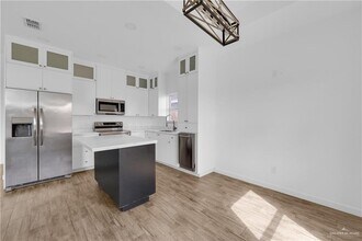 23 N Sugar Bear Dr in Edinburg, TX - Building Photo - Building Photo