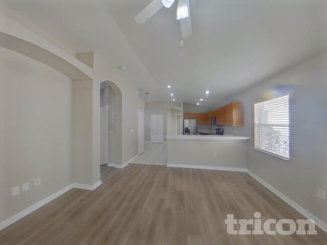 1433 Delano Trent St in Ruskin, FL - Building Photo - Building Photo