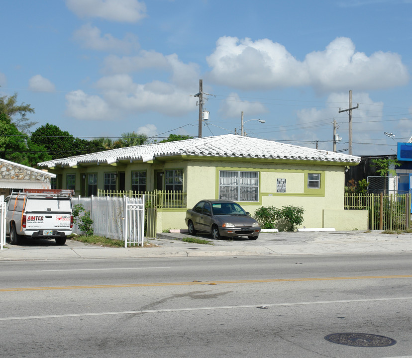 7020 N Miami Ave in Miami, FL - Building Photo