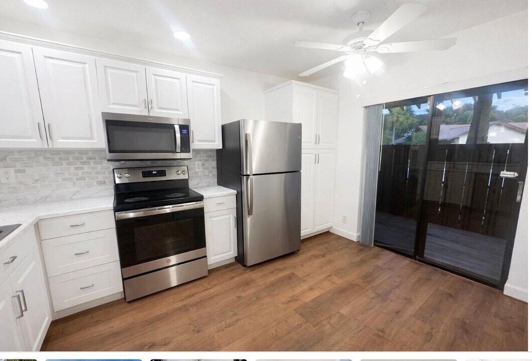 3950 Cocoplum Cir in Coconut Creek, FL - Building Photo