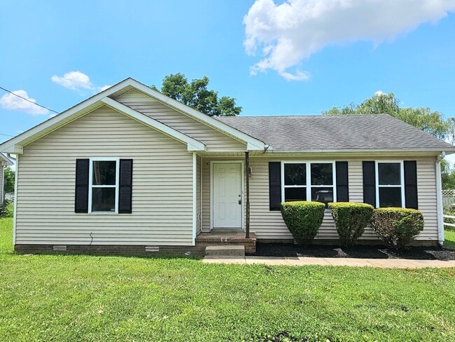 1331 Hugh Hunter Rd in Oak Grove, KY - Building Photo - Building Photo