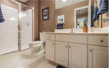 2407 20th St NW, Unit 97 in Washington, DC - Building Photo - Building Photo