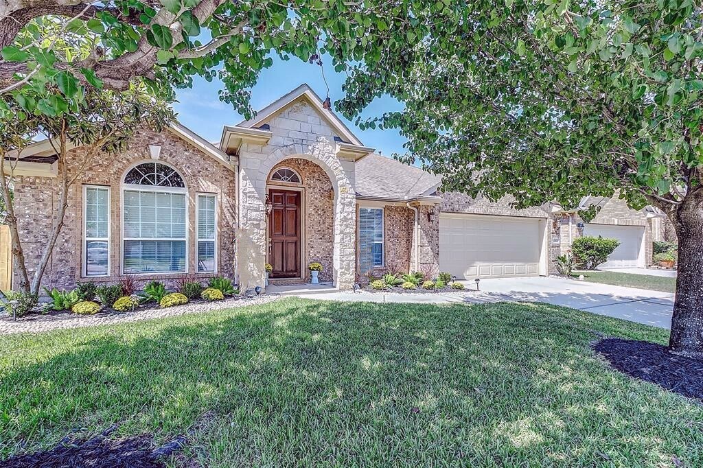 19923 Brookway Oak Ct in Spring, TX - Foto de edificio
