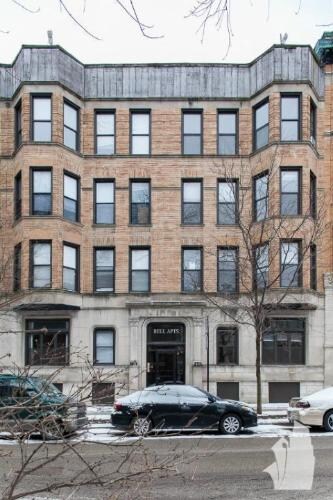 627 W Oakdale Ave in Chicago, IL - Building Photo