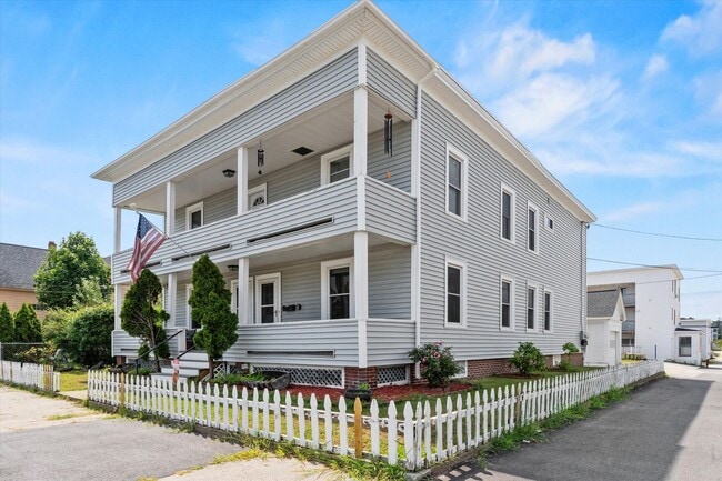 164-162 Alsace St in Manchester, NH - Building Photo - Building Photo