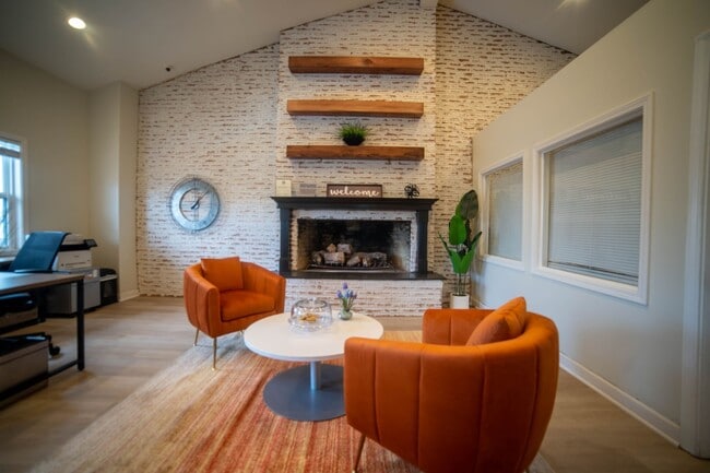 Aura Apartments