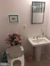 9700 Kenmore Dr in Kensington, MD - Building Photo - Building Photo