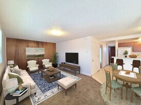 2118 E Boone Ave in Spokane, WA - Building Photo