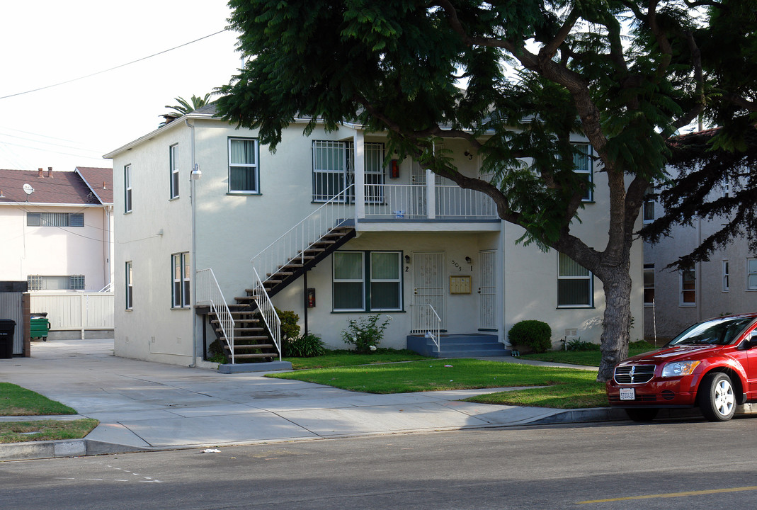 505 W Queen St in Inglewood, CA - Building Photo