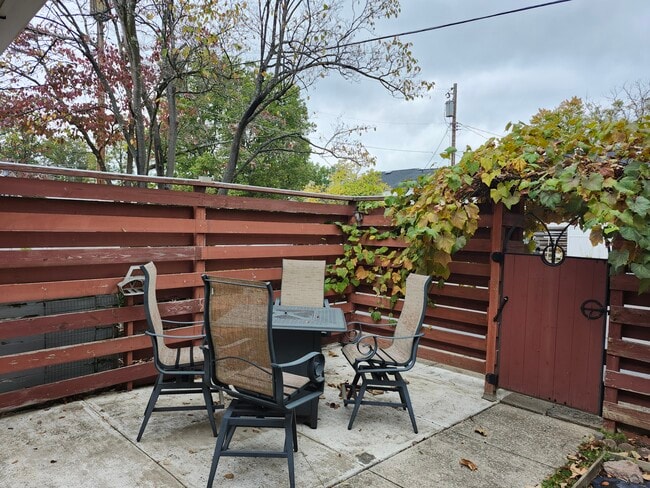 436 Amblewood Way in State College, PA - Building Photo - Building Photo