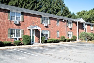 Coachlight Village Apartments