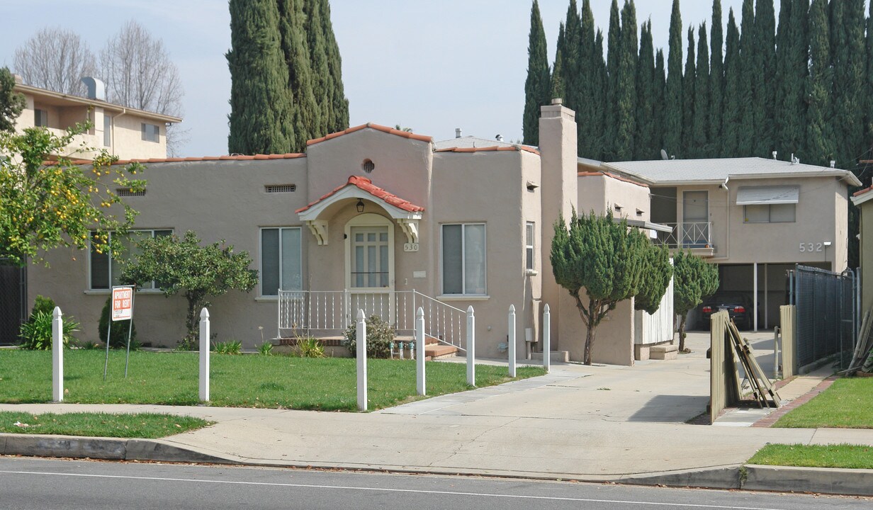 530-532 Los Robles Ave in Pasadena, CA - Foto de edificio