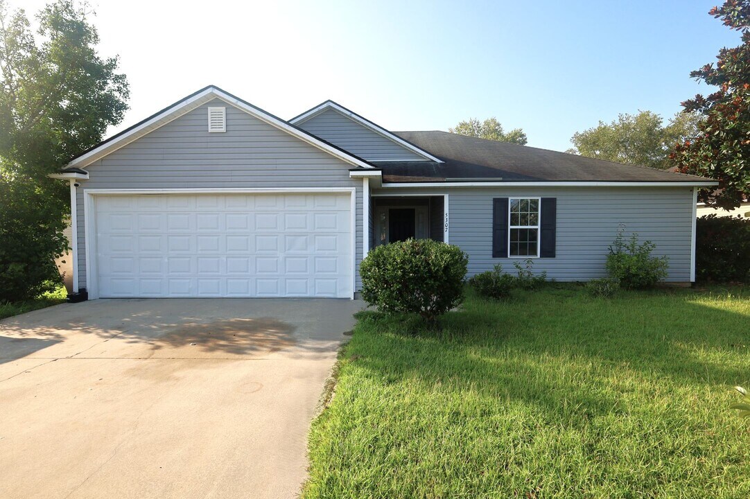 5307 Vine Dr in Valdosta, GA - Building Photo