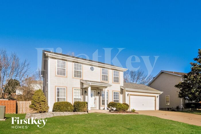 209 Royallsprings Pkwy in O'Fallon, MO - Building Photo
