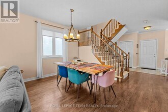 84 Knowlton Dr in Ottawa, ON - Building Photo - Building Photo