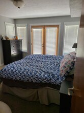 389 Yasek Loop in Toledo, OR - Building Photo - Building Photo