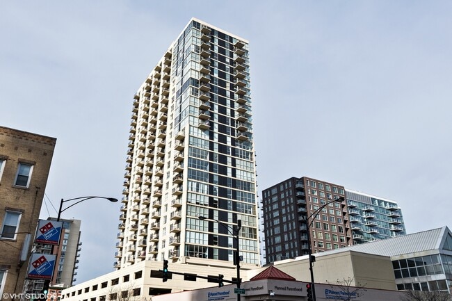 property at 1212 N La Salle Dr