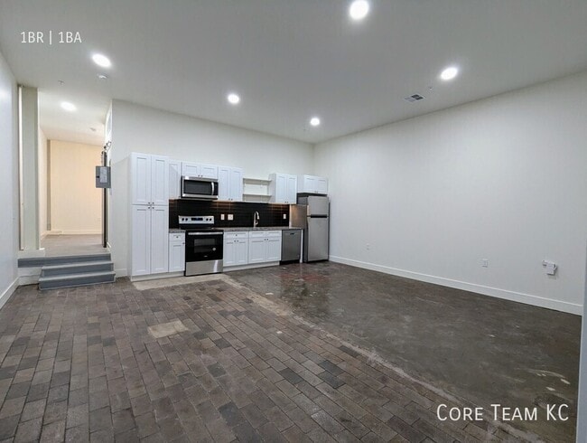 property at 3100 Gillham Plaza