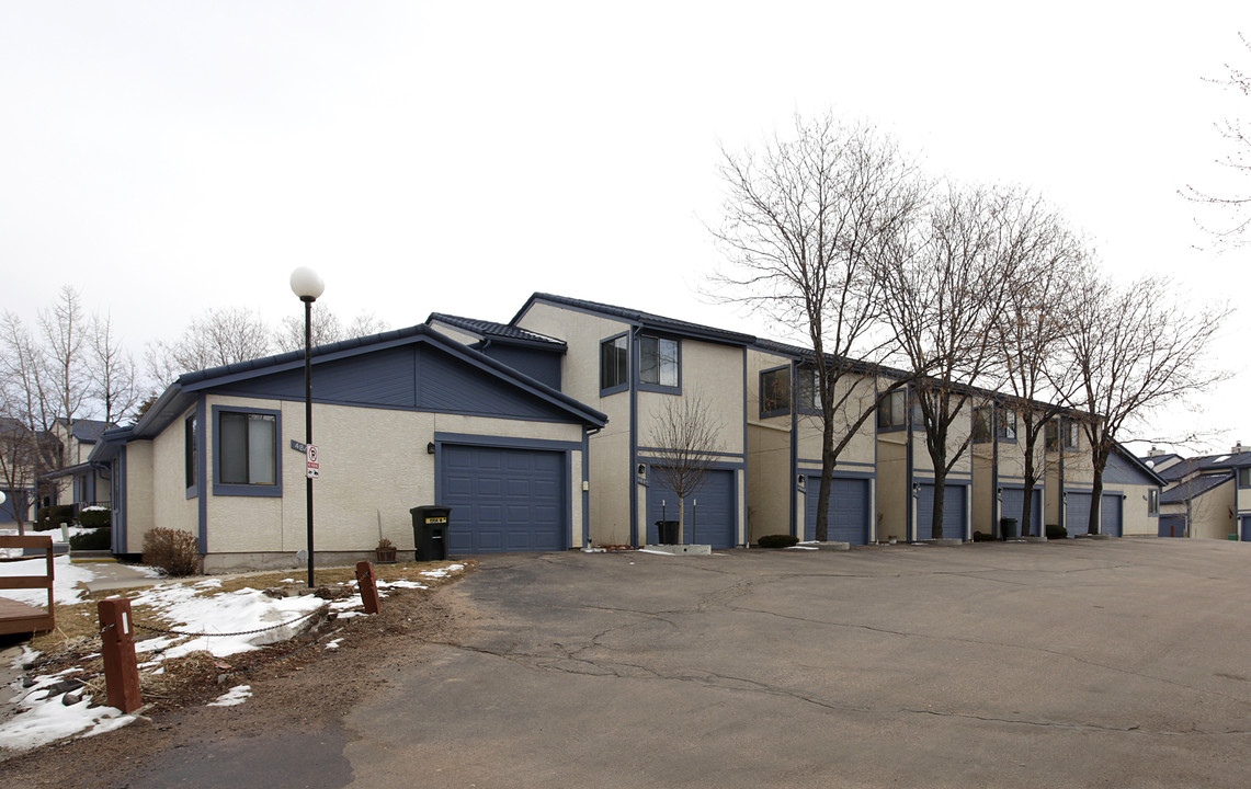 Castlepoint Townhomes in Colorado Springs, CO - Building Photo