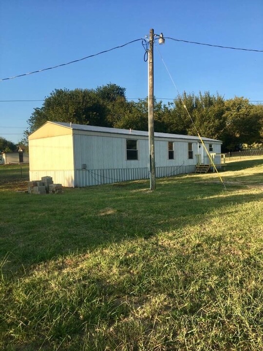 18884 County Rd in Ada, OK - Building Photo