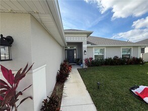 4236 NE 20th Pl in Cape Coral, FL - Building Photo - Building Photo