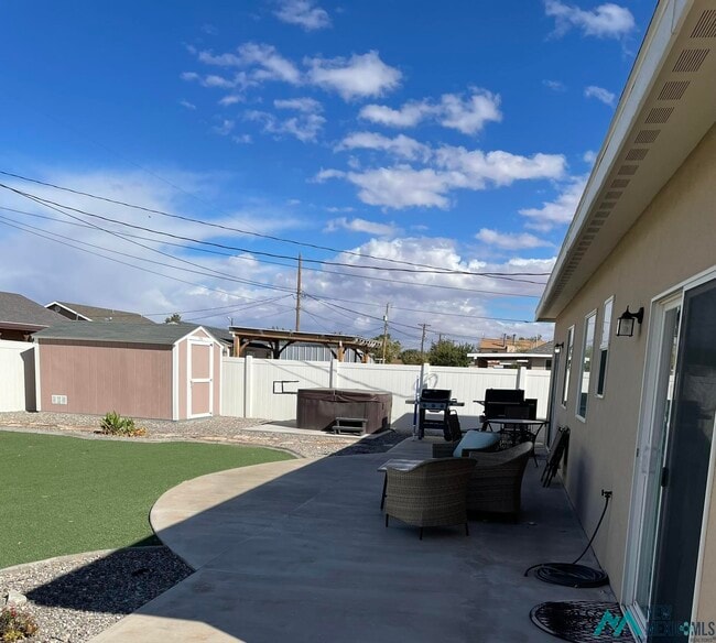 1512 Champ Clark Ct in Artesia, NM - Building Photo - Building Photo