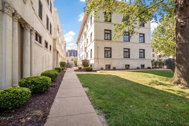 603 Westgate Ave in St. Louis, MO - Building Photo - Building Photo
