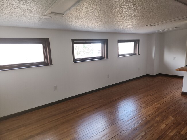 48 E Gay St, Unit 2 in Dallastown, PA - Building Photo - Building Photo