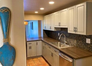 6 Royal Palm Way in Boca Raton, FL - Building Photo - Building Photo