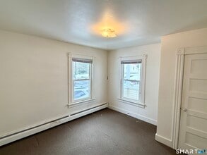 225 Beechwood Ave in Torrington, CT - Building Photo - Building Photo