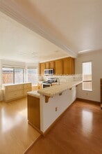 960 Buckskin Terrace in Brentwood, CA - Building Photo - Building Photo