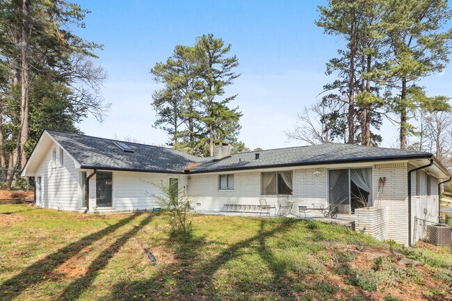 2183 Aldah Dr in Tucker, GA - Building Photo - Building Photo