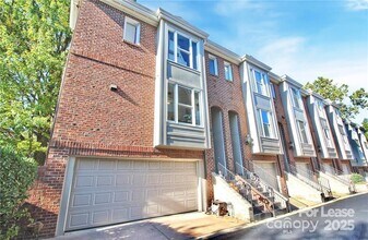 325 W 7th St in Charlotte, NC - Building Photo - Building Photo