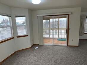 903 Crestview Ln in Mount Vernon, WA - Building Photo - Building Photo