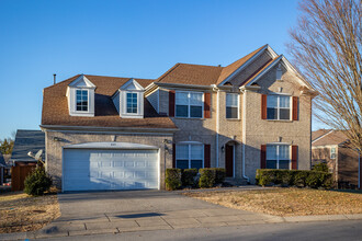 Sterling Woods Providence in Mount Juliet, TN - Building Photo - Building Photo