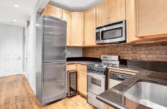 277 E 10th St in New York, NY - Building Photo - Building Photo