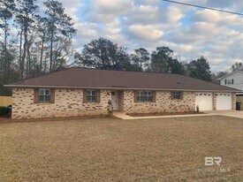22022 Nelson St in Robertsdale, AL - Building Photo