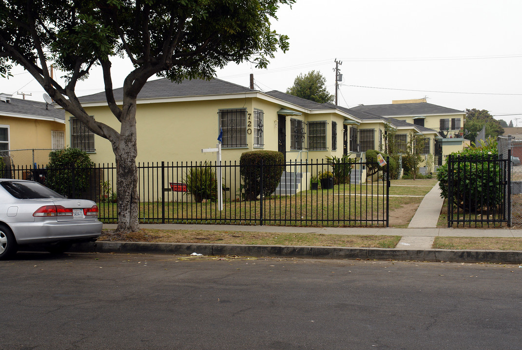 720 Walnut St in Inglewood, CA - Building Photo