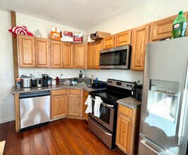 3 Folsom Ave, Unit 3 in Boston, MA - Building Photo - Building Photo