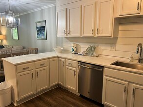 45 Folly Field Rd in Hilton Head Island, SC - Building Photo - Building Photo